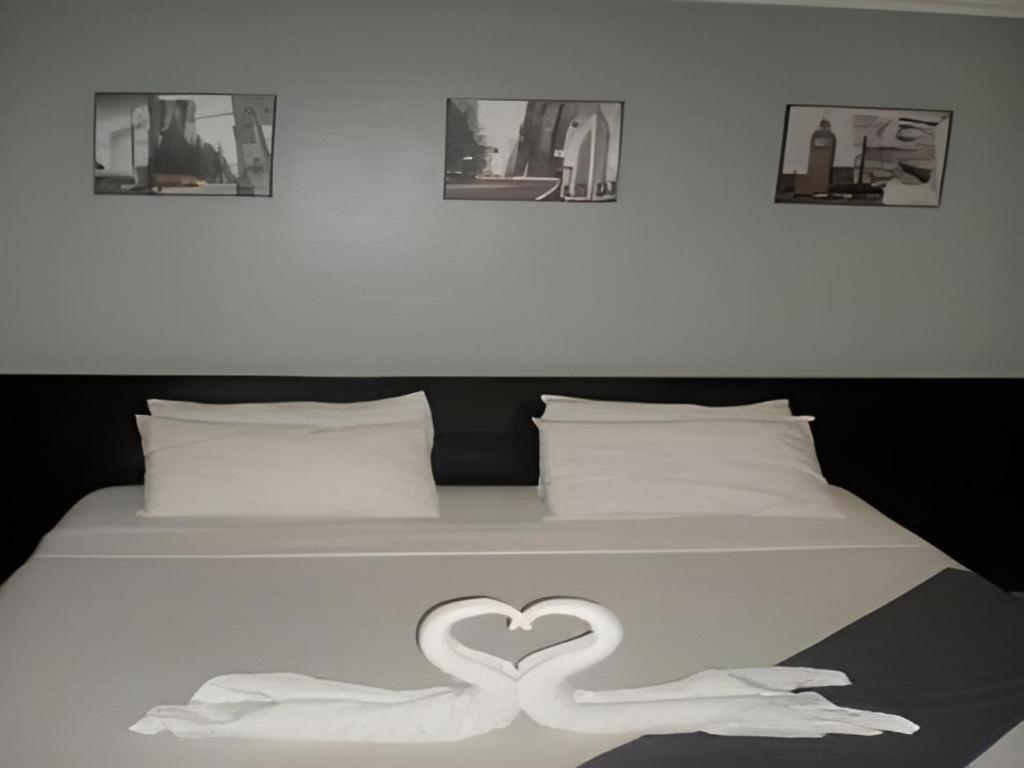Richmond Plaza Hotel Tabok Zewnętrze zdjęcie